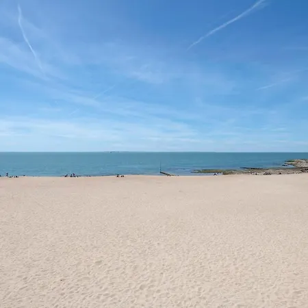Maison Avec Jardin A 500m De La *
