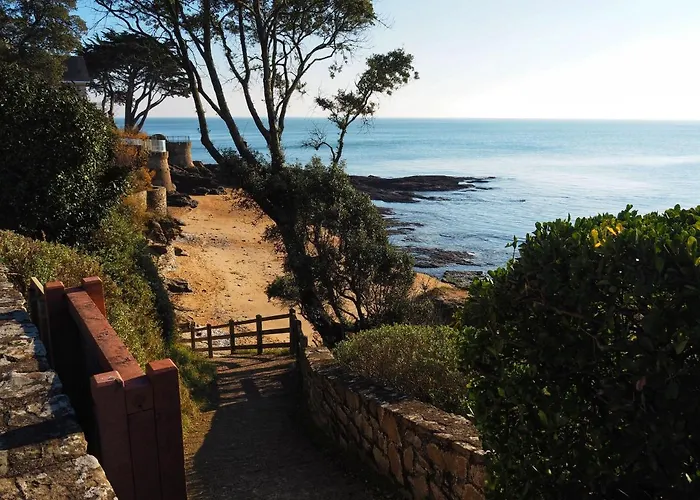 Maison Avec Jardin à 500m De La