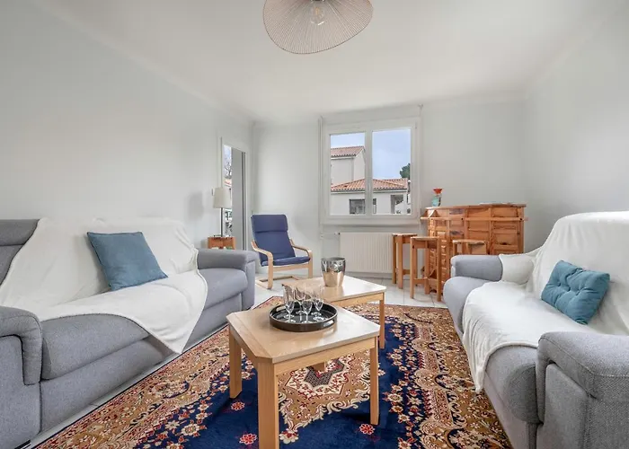 Maison Avec Jardin à 500m De La