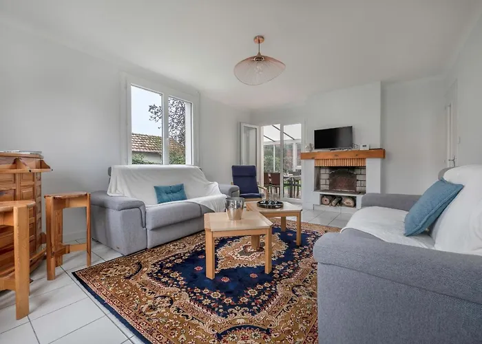 Maison Avec Jardin à 500m De La