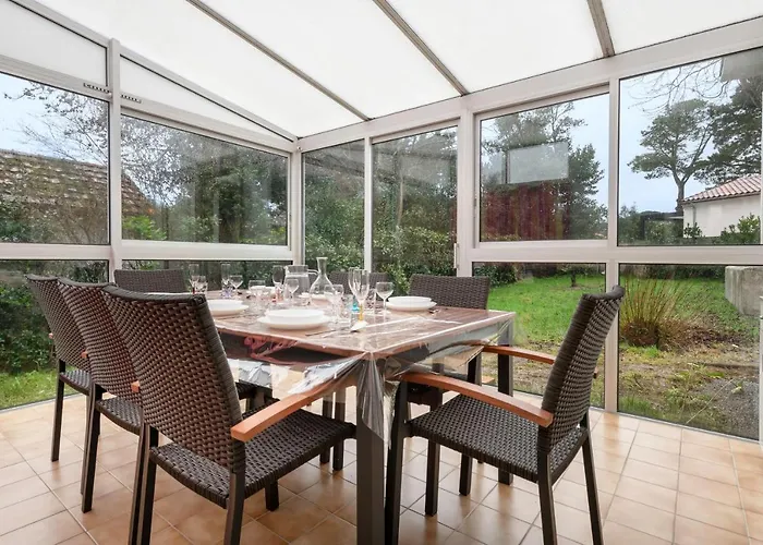 Hébergement de vacances Maison Avec Jardin à 500m De La